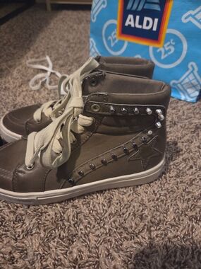 High-Top Sneakers with Stud and Star Detail